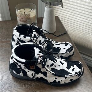 Twisted X Black and White Moccasins